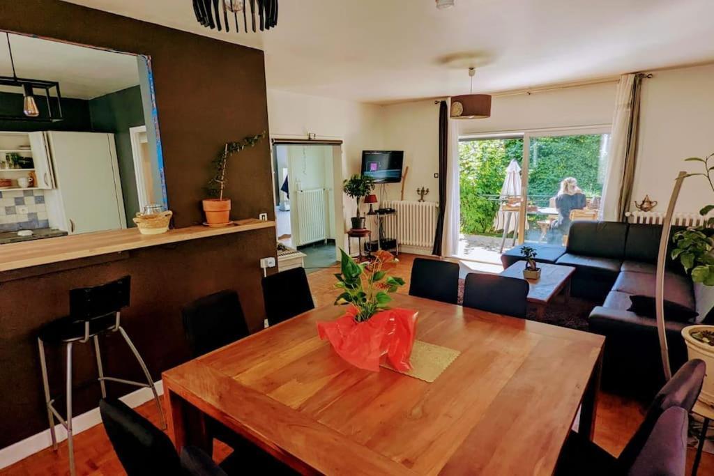 בסאנקון Maison Chaleureuse 6, 8 Personnes Quartier Palente 3 Chambres מראה חיצוני תמונה