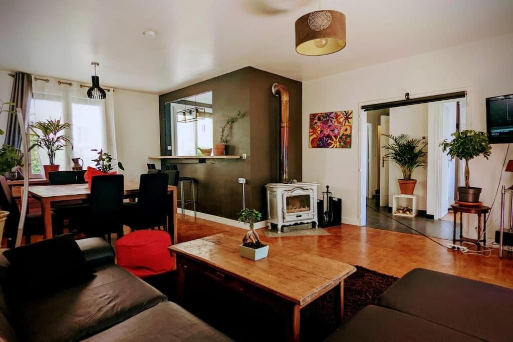 בסאנקון Maison Chaleureuse 6, 8 Personnes Quartier Palente 3 Chambres מראה חיצוני תמונה